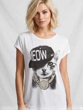Charlotte Russe Cat Graphic White Tee with Rhinestone Pendant And Meow Cap XL